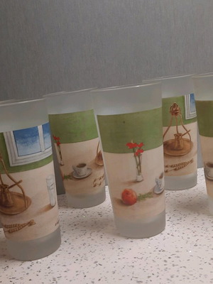 Collectible set of 6 glasses signed by Daphne Angelidou new