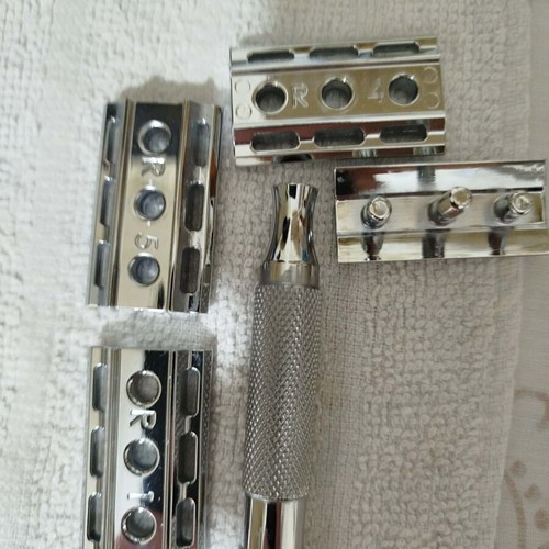 Rockwell 6c White Chrome Double Edge Razor like new, 6 settings