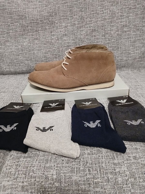 Kastoria Men's Shoes Size 42 New with 4x Armani Socks