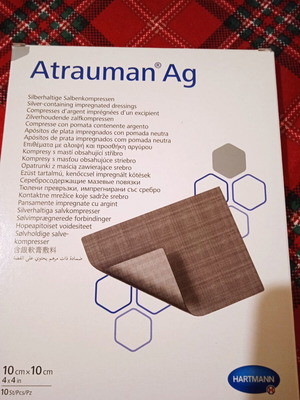 Atrauman Ag dressings with ointment and silver