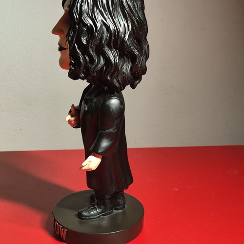 Neca 2001 The Crow Head Knocker Bobble Head като нов без кутия