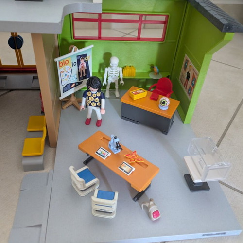 Playmobil School 9453 used, complete with accessories