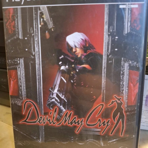 Devil May Cry PS2 used, good condition without manual