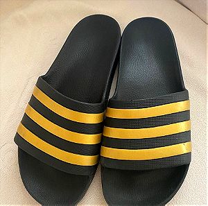 Adidas sportswear Σαγιονάρα( μαύρο χρυσό )