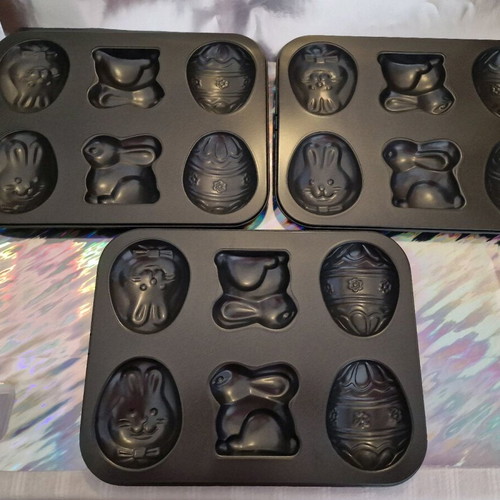 Nonstick cake pans set of 3 large, new