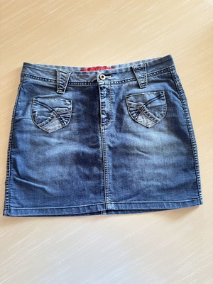 Sarah Lauren Y2K Denim Mini Skirt like new, size M