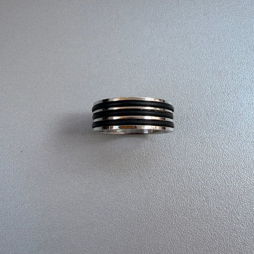 Ring like new