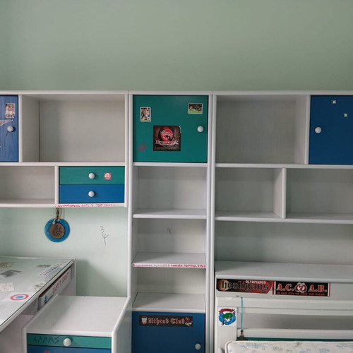 Library with desk used