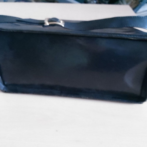 KEM leather women's crossbody bag like new, black 25x28x12 cm