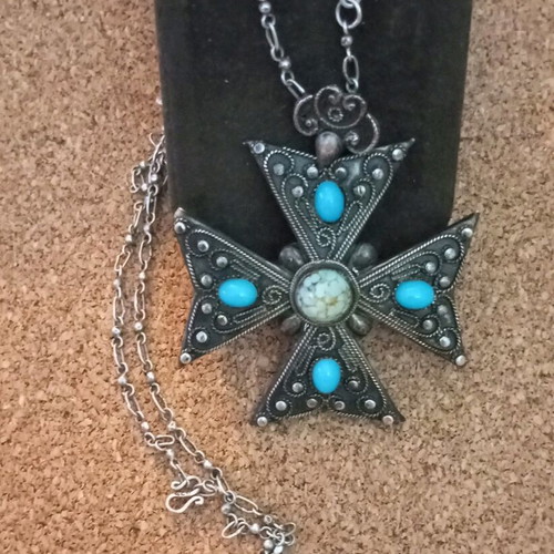 Silver cross 925 with turquoise vintage like new