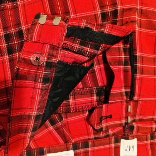 Gap pants like new, red and black checkered, size USA 6