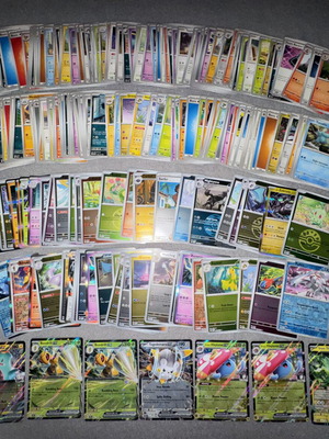 Pokemon bulk cards set with 125 non-foil and 58 foil cards