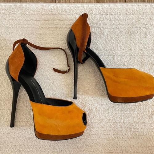 Giuseppe Zanotti stiletto heels used, size 37, black and brown