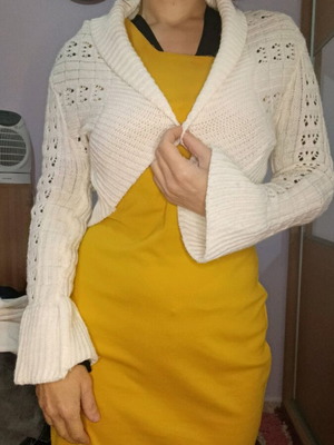 Knitted bolero like new, size S, white