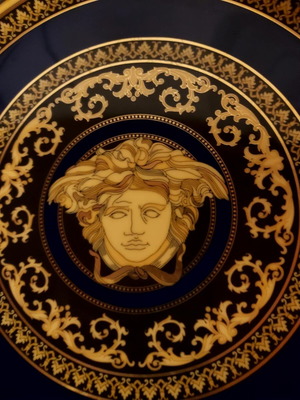 Διακοσμητικό πιάτο Versace Meets Rosenthal Medusa Blue σαν καινούργιο, 30 εκ.