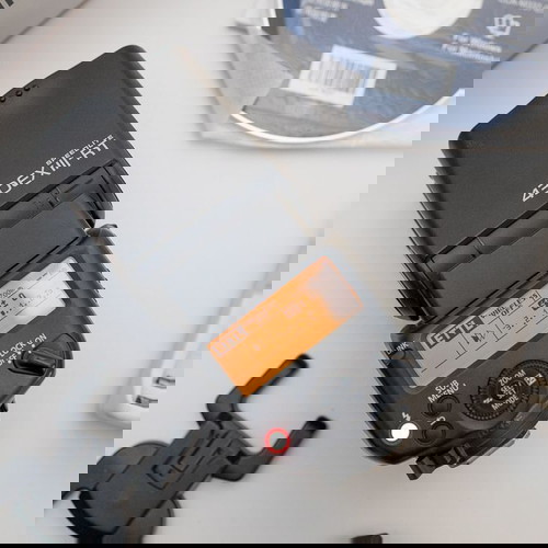 Canon Speedlite 430EX III-RT like new with accessories and charger