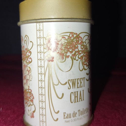 Sweet chai eau de toilette H&M used 10ml