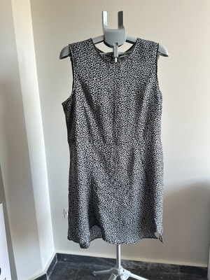 H&M summer dress like new, dark blue with floral print, size XXXL