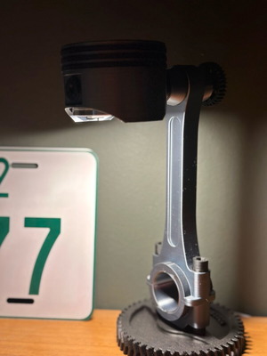 Piston lamp new with tilt for desk