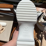 LV Archlight Louis Vuitton sneakers new, white size 38.5