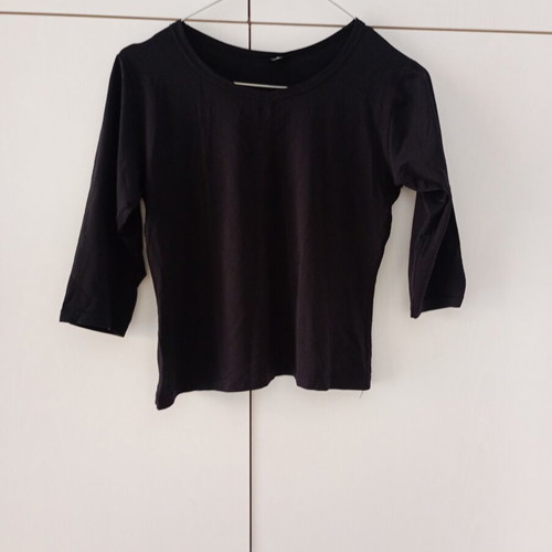 Access black blouse size S like new
