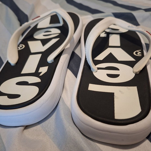 Levi's men's flip flops, medium size 42, black and white