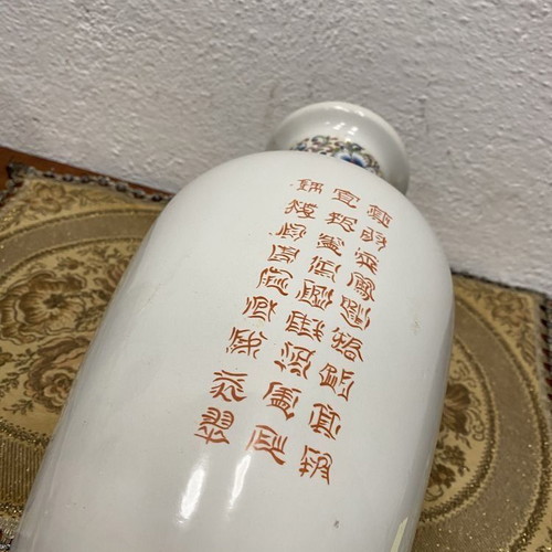 Italian vase used in Chinese style from 1950-60s