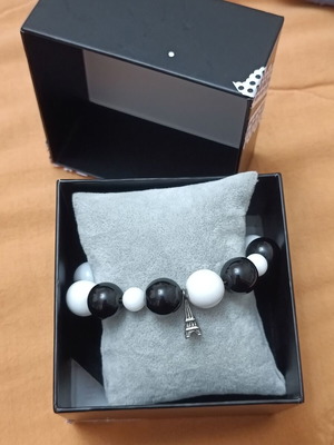 Bracelet new with Eiffel Tower charm in gift box