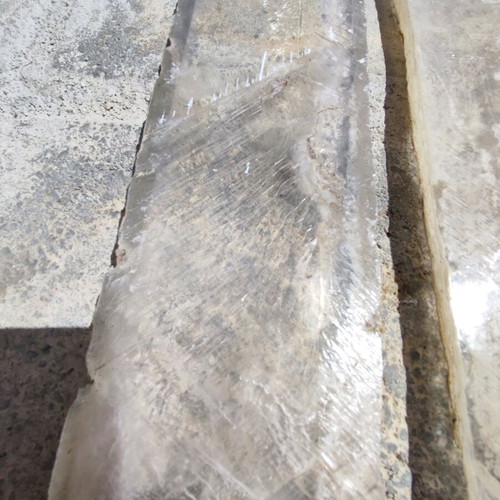 Natural Crystal Stone Mariaglas Mineral Decoration like new