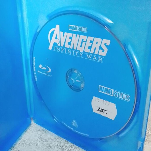 Avengers: Infinity War Blu-Ray like new with Greek subtitles