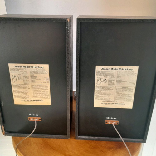 Jensen speakers model 20 used, set of 2, from the 70s