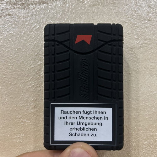 Marlboro F1 Limited Edition 2014 cigarette case, collector's item