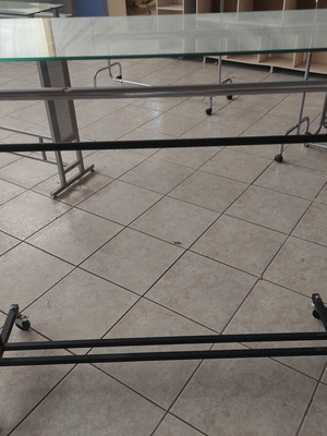 Επαγγελματικός καλόγερος ρούχων σαν καινούργιος, διπλός επεκτεινόμενος με τζάμι