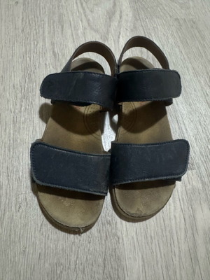 Naturino leather sandals size 29 used, blue