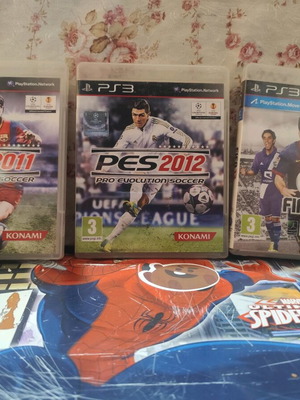 Παιχνίδια PS3 μεταχειρισμένα, Pes2011 διπλό, Pes2012, Fifa13