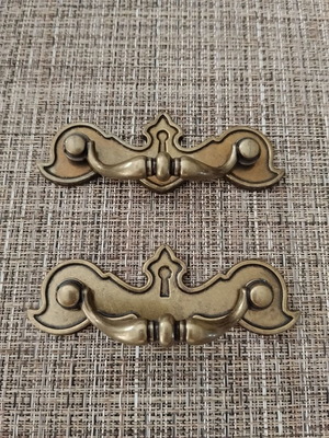 Chippendale style hanging furniture handles, set of 2