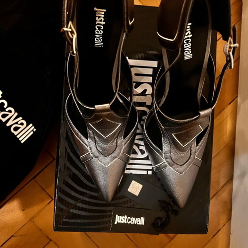 Just Cavalli leather high heels size 39 like new, silver