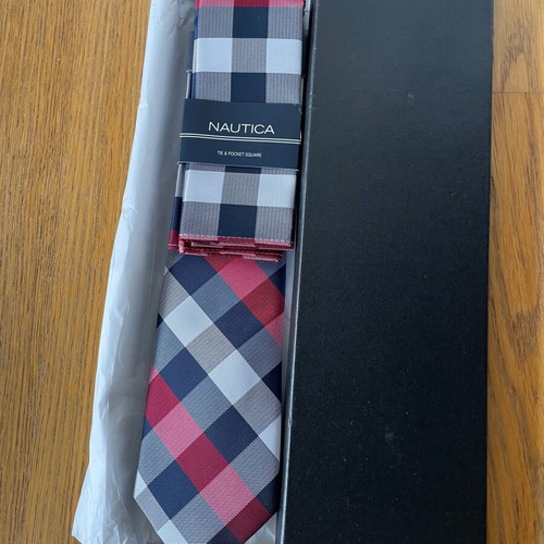Nautica tie and pocket square set new checkered blue, red