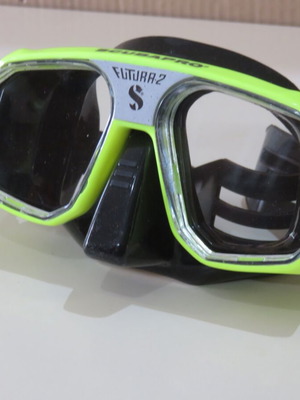 Μάσκα SCUBAPRO Futura 2 καινούργια για κατάδυση με μαύρη σιλικόνη