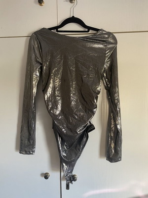 Silver bodysuit with long sleeves, new, Bershka, size L