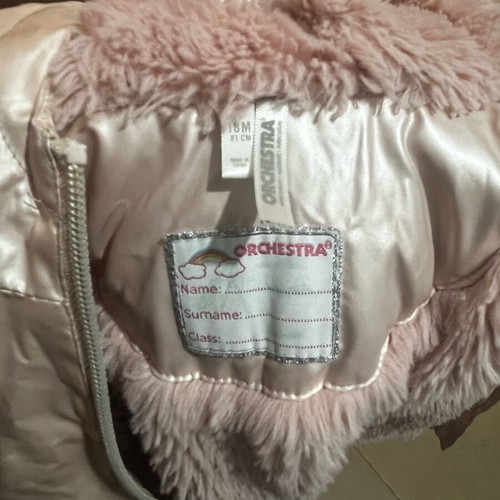 Windbreaker jacket with inner lining like new for 18 months