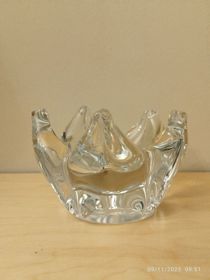 Kosta Boda Lotus vintage decorative bowl like new