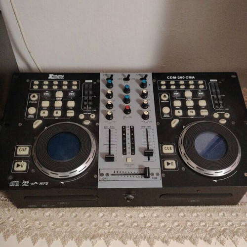 CD-MP3 Player CDM-200CMA with Mixer, Amplifier and Speakers like new