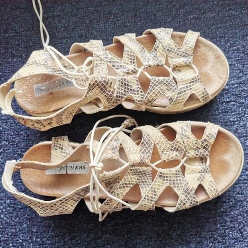 Animal print leather flatforms used, size 38, black and beige