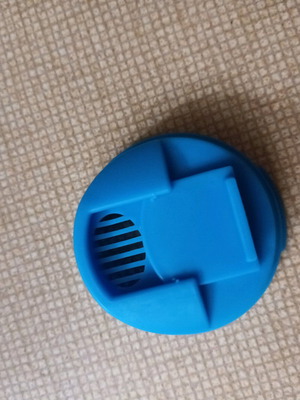 Drink container lid cover new, food-grade silicone for cans