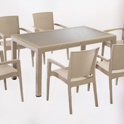 Dining set 7 pieces like new, plastic, 1.50x0.90 m