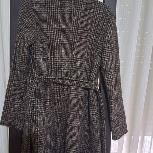 Women's tailored coat with waist belt, brown and black