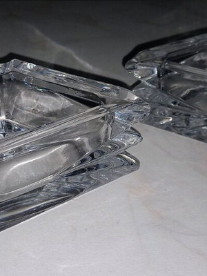 Ashtrays like new, set of 2 pieces