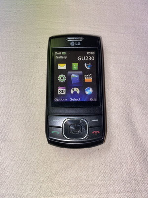 LG GU230 Dimsun dummy phone, collectible display model