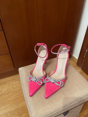 Fuchsia pumps like new, size 38